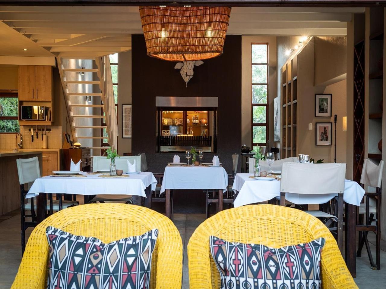 Ekhaya Bush Lodge Ходспруит Екстериор снимка