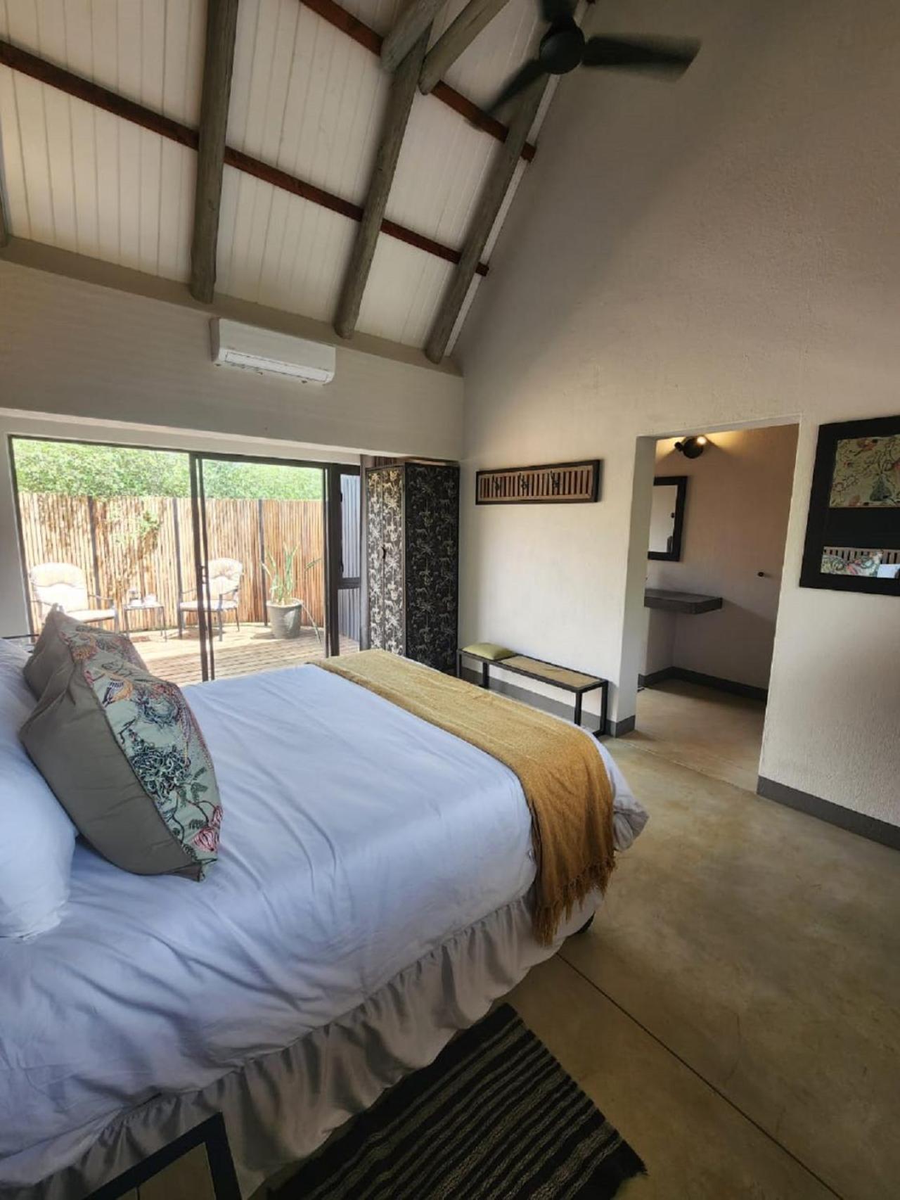 Ekhaya Bush Lodge Ходспруит Екстериор снимка